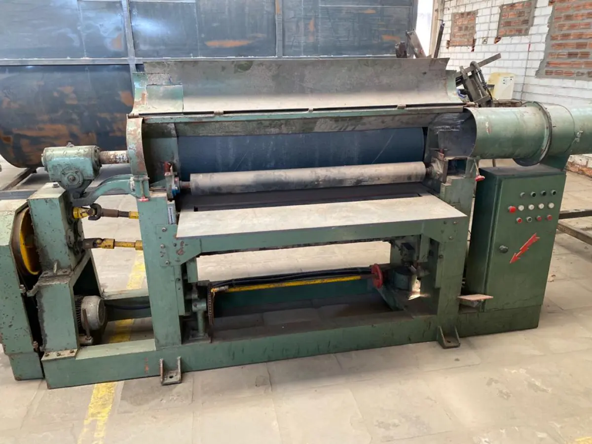 LOTE 01 - Lixadeira com calibradeira e motor