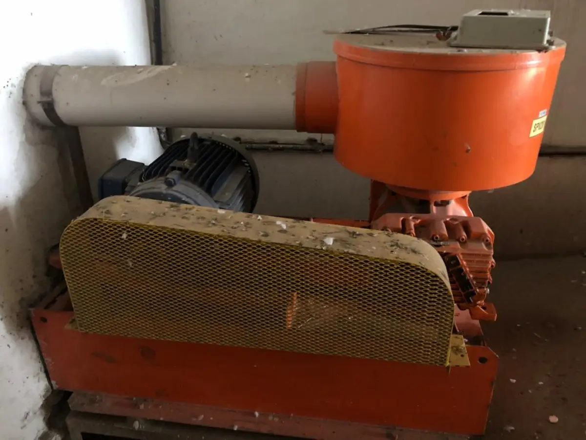 LOTE 049 - SOPRADOR - SPV 202 OMEL MOD. SREVIII - 0720 ANOFAB. 2008