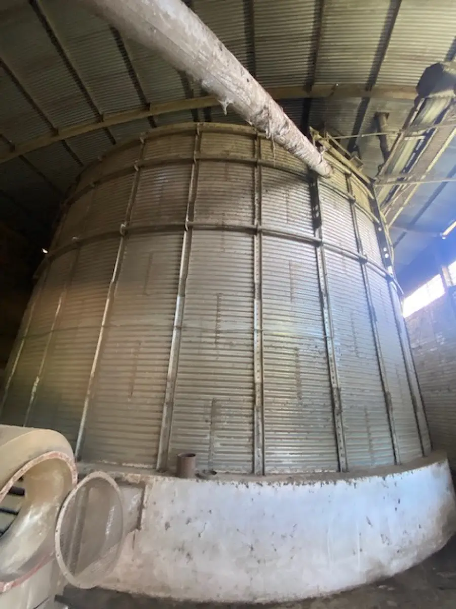 LOTE 1 - CACHOEIRA DO SUL - 5,5HA DE PLANTA INDUSTRIAL PARA GRÃOS NA BR