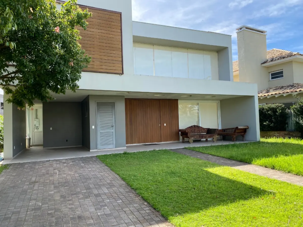 LOTE  - IMÓVEL NO COND. PORTO CORONADO