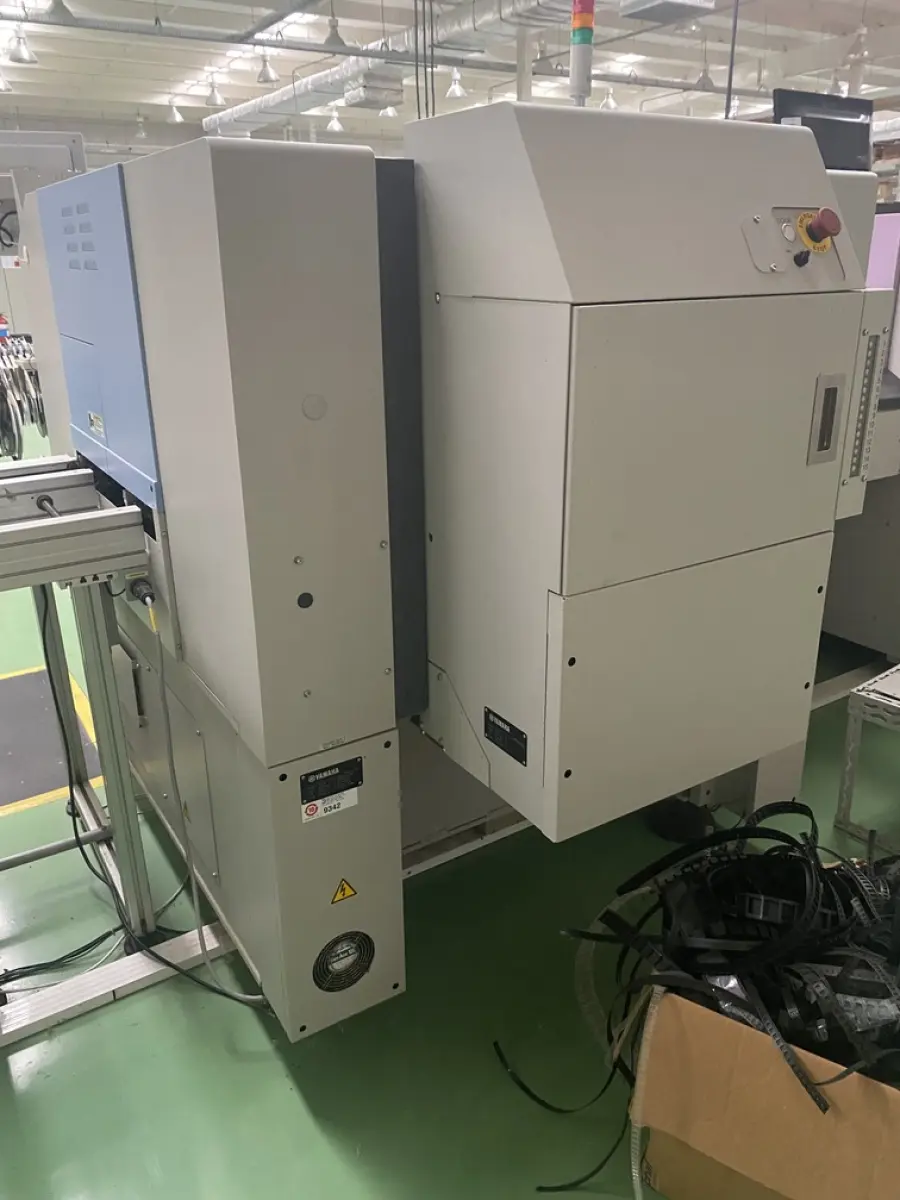 LOTE 577 - maquina Pick Place Yamaha YG12F 2012