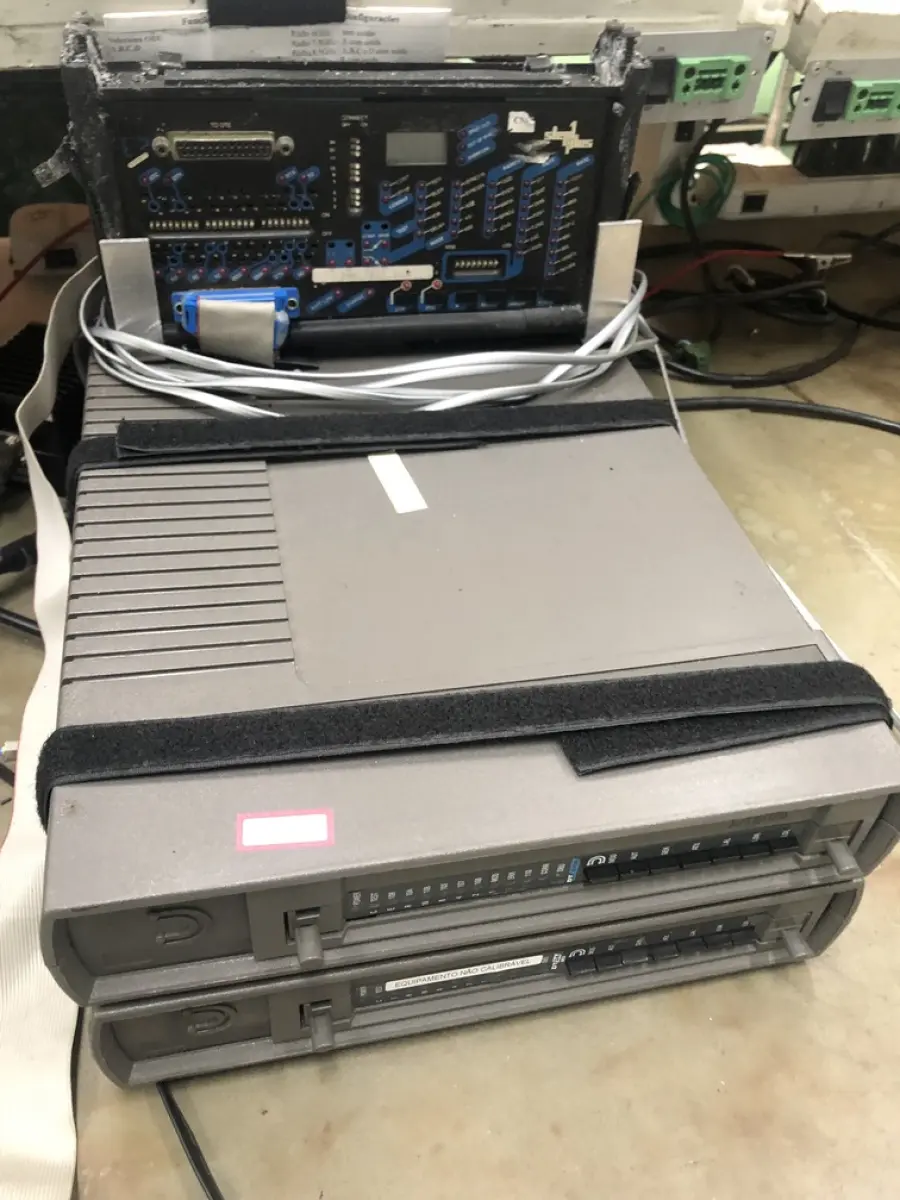 LOTE 433 - Equipamento de teste 