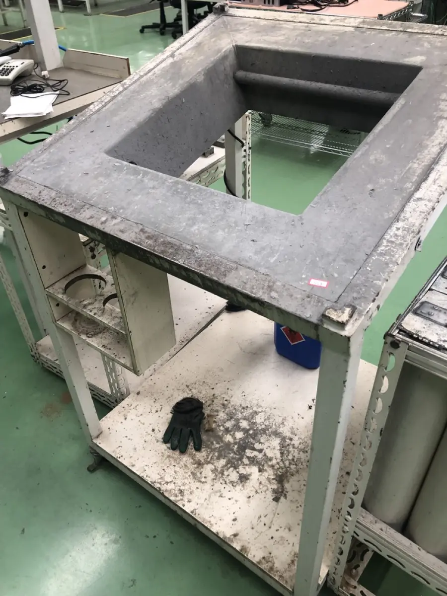 LOTE 463 - Carrinho de pintura 