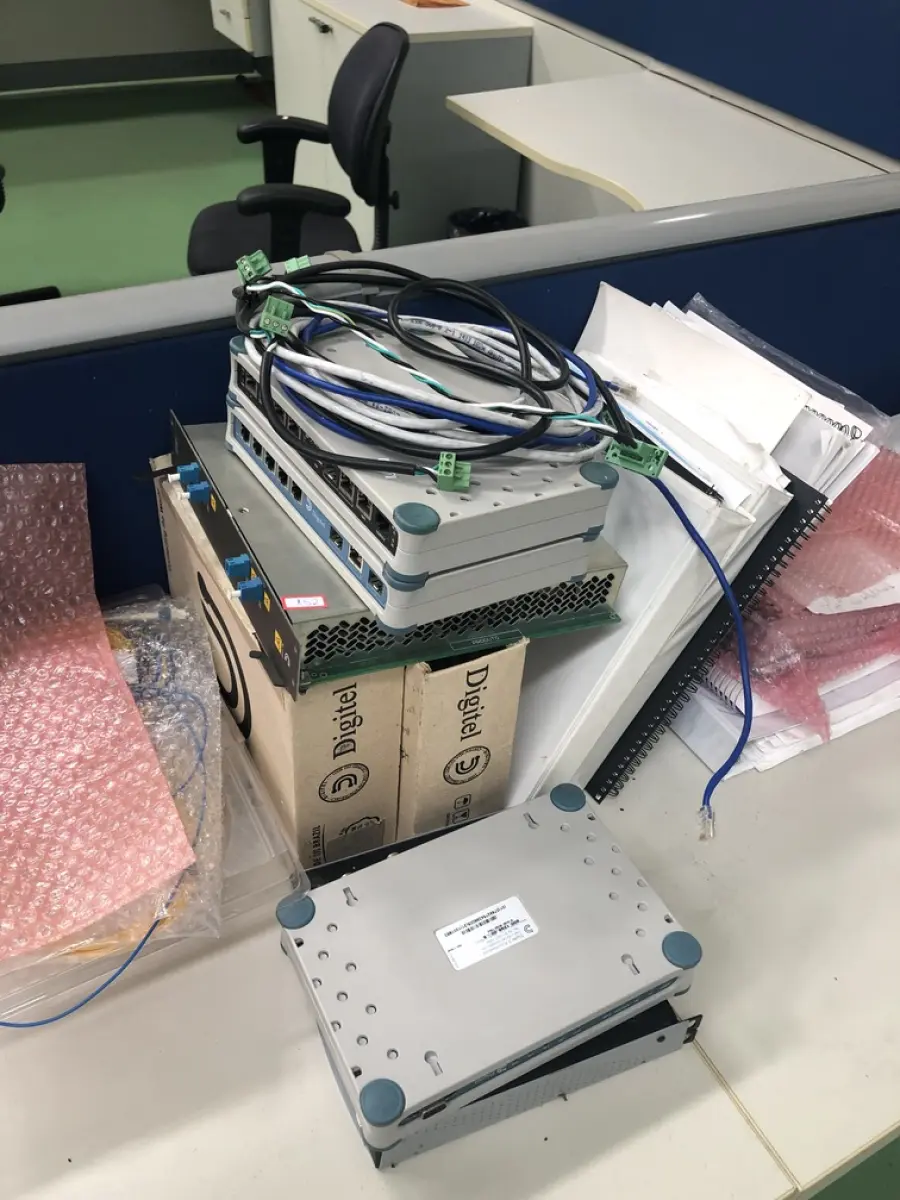 LOTE 152 - Lote de moden 