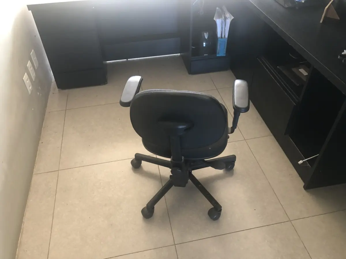 LOTE 001 - LOTE 1A STALKING HORSE. PRÉDIO E ALGUNS ITENS, ESCRITÓRIOS, REFEITÓRIO, AR CONDICIONADOS ETC