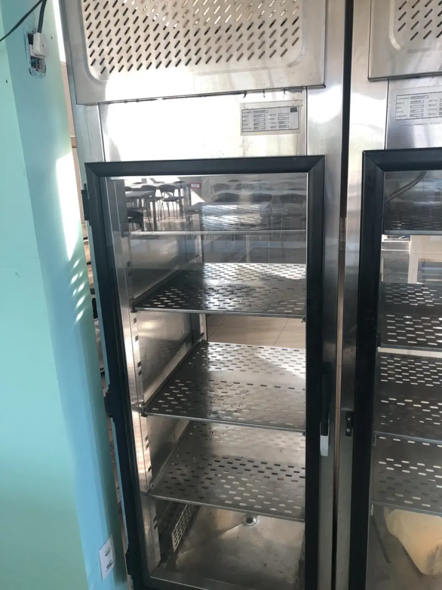 LOTE 001 - LOTE 1A STALKING HORSE. PRÉDIO E ALGUNS ITENS, ESCRITÓRIOS, REFEITÓRIO, AR CONDICIONADOS ETC