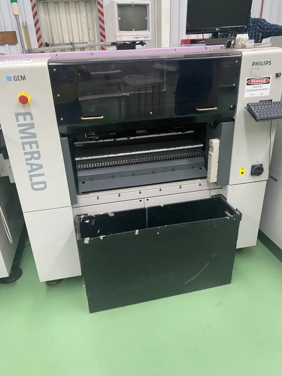 LOTE 576 - maquina conversor Pick Place Emerald Philips GEM tipo PA130820 ano 1998