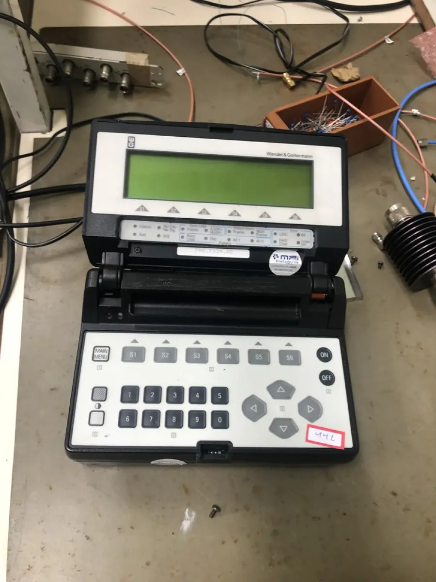 LOTE 442 - Equipamento de teste 