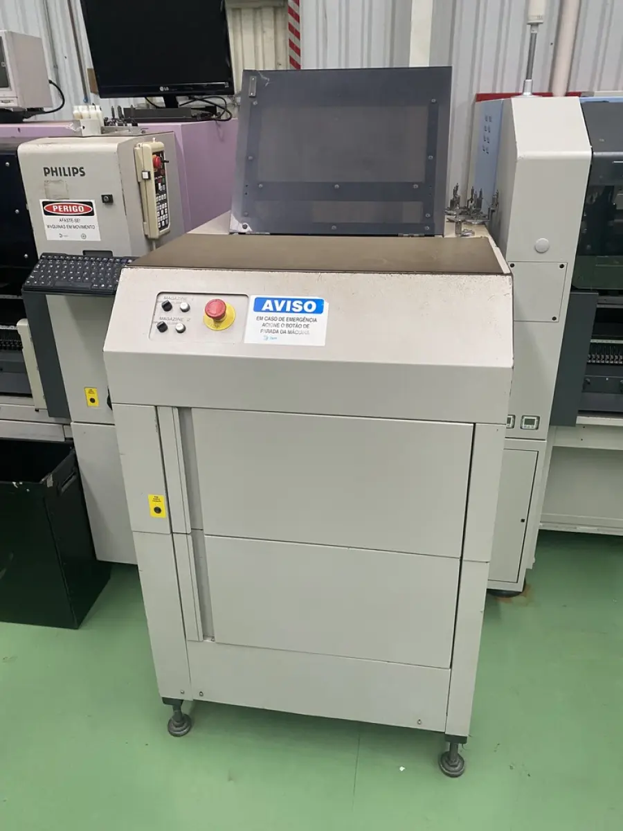 LOTE 591 - maquina Pic Place Philips PA 269921 ID #M26695