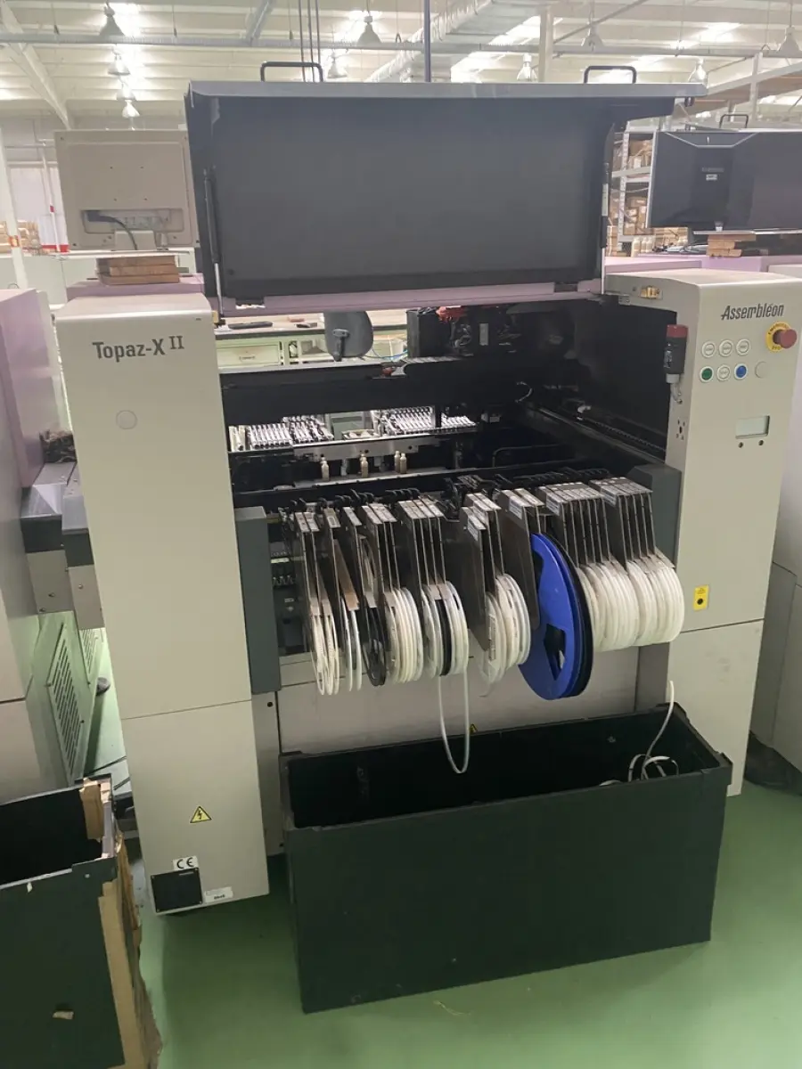 LOTE 575 - maquina Pick place Topaz X II Assembleon tipo PA131401 ano 2006