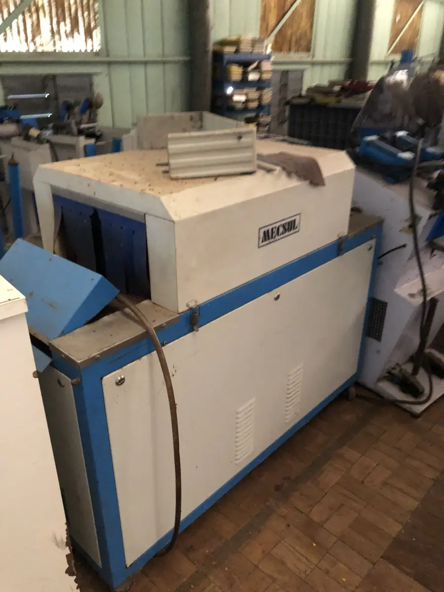 LOTE 175 - forno Mecsul