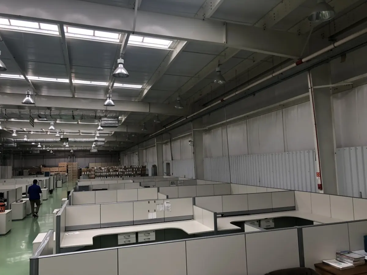 LOTE 001 - LOTE ENGLOBADO DE IMÓVEL E TODOS MÓVEIS E EQUIPAMENTOS