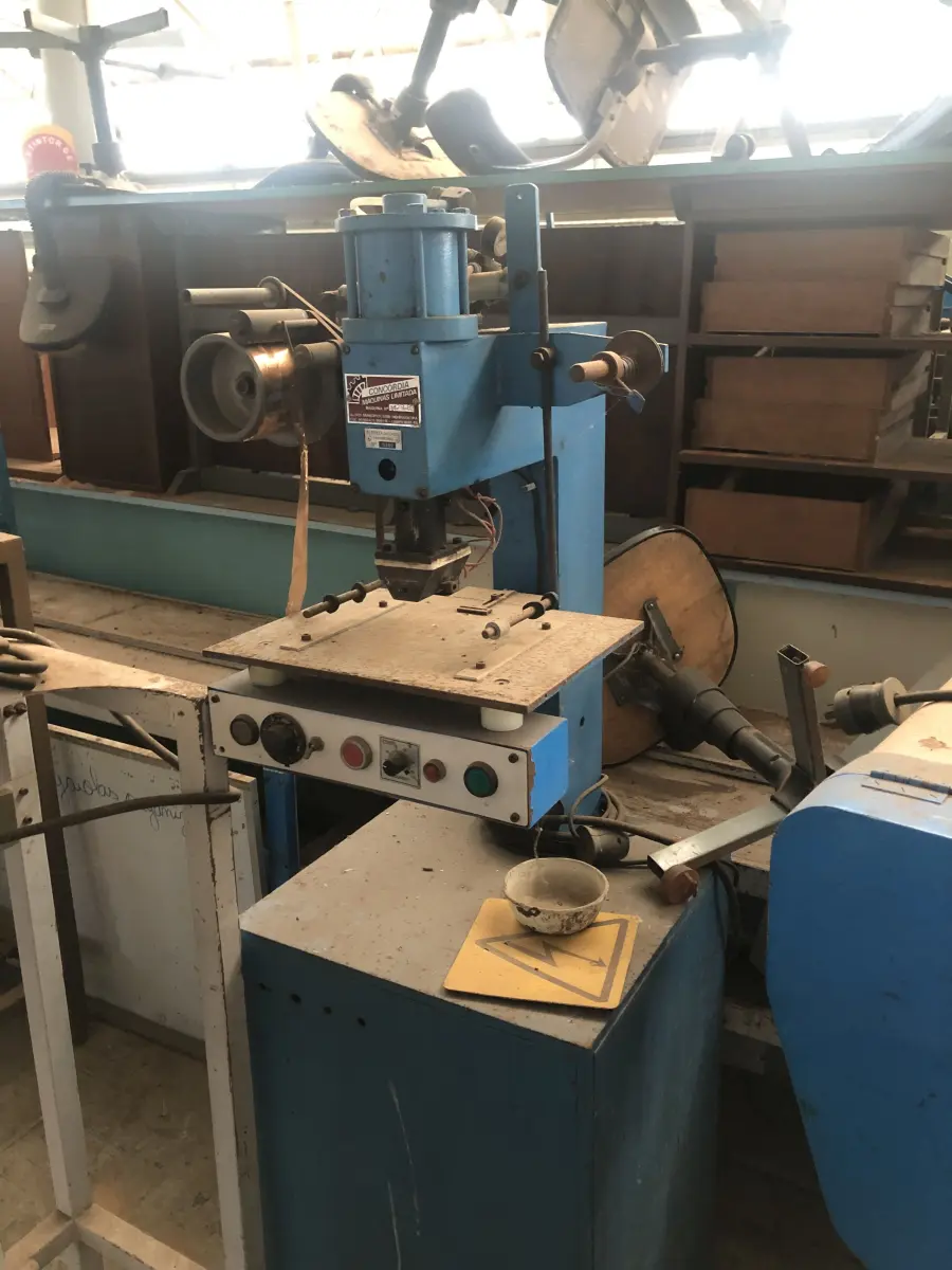 LOTE 040 - máquina de carimbar hot