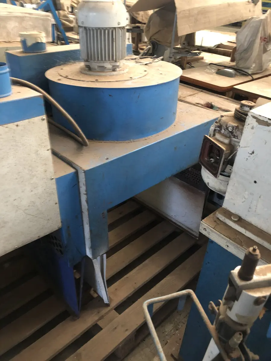 LOTE 087 - estufas flash grandes marca Metal