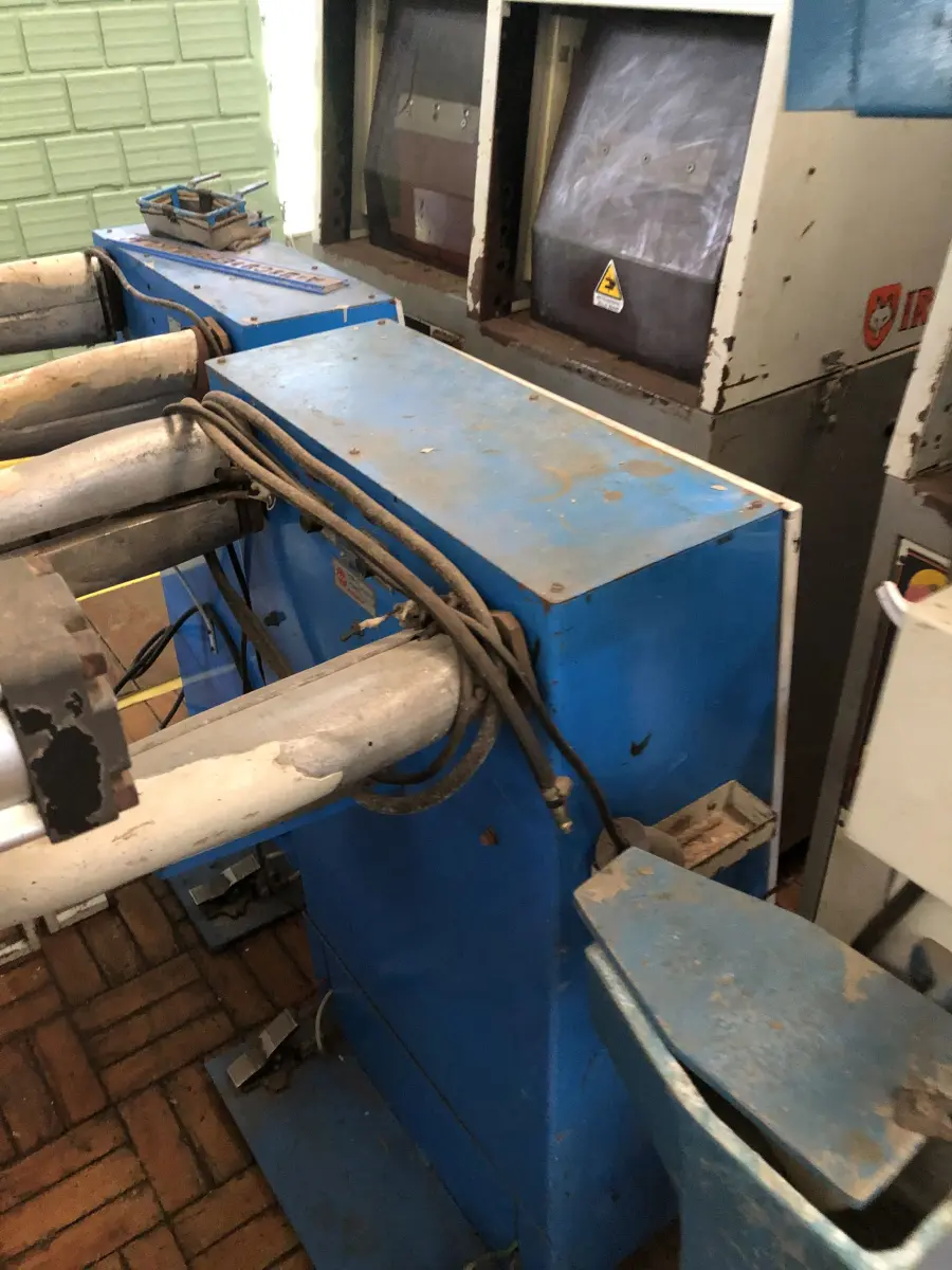 LOTE 360 - Máquina estirar cano de bota