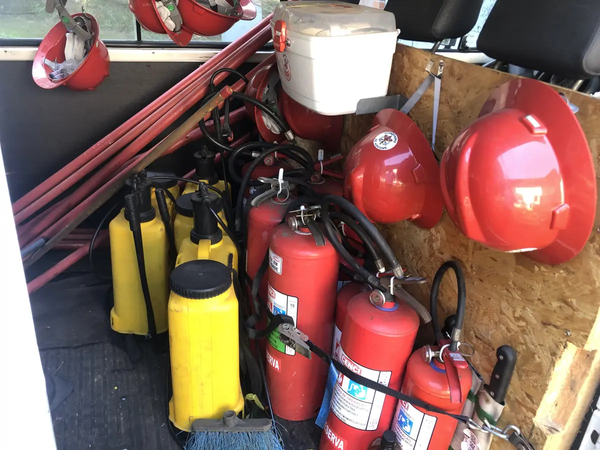 LOTE 002 - VW Kombi Placas INK 1532 06/07