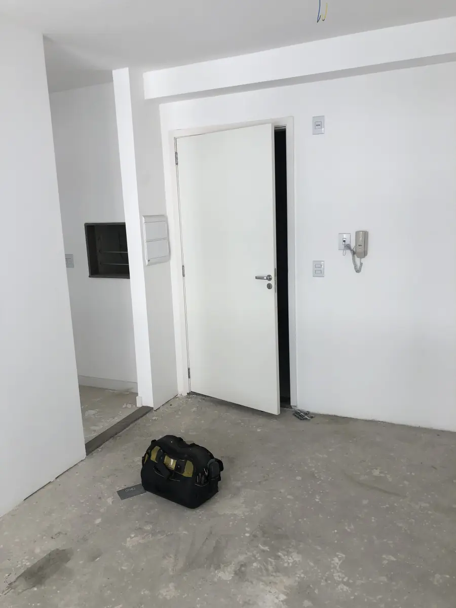 LOTE 002 - Direitos e ações do apto 1103, no setor condominial Gran Vista, do Cond. Res. Liberdade I