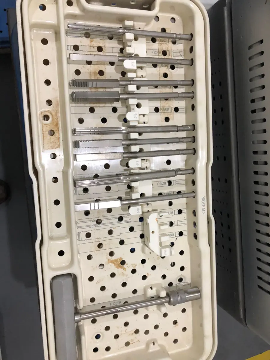 LOTE 000 - PRODUTOS HOSPITALARES – MATERIAIS CIRÚRUGICOS – ETC