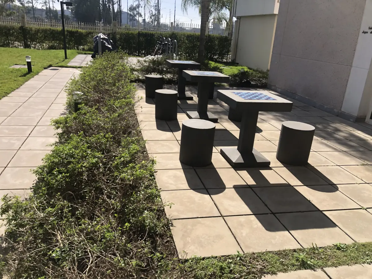 LOTE 002 - Direitos e ações do apto 1103, no setor condominial Gran Vista, do Cond. Res. Liberdade I