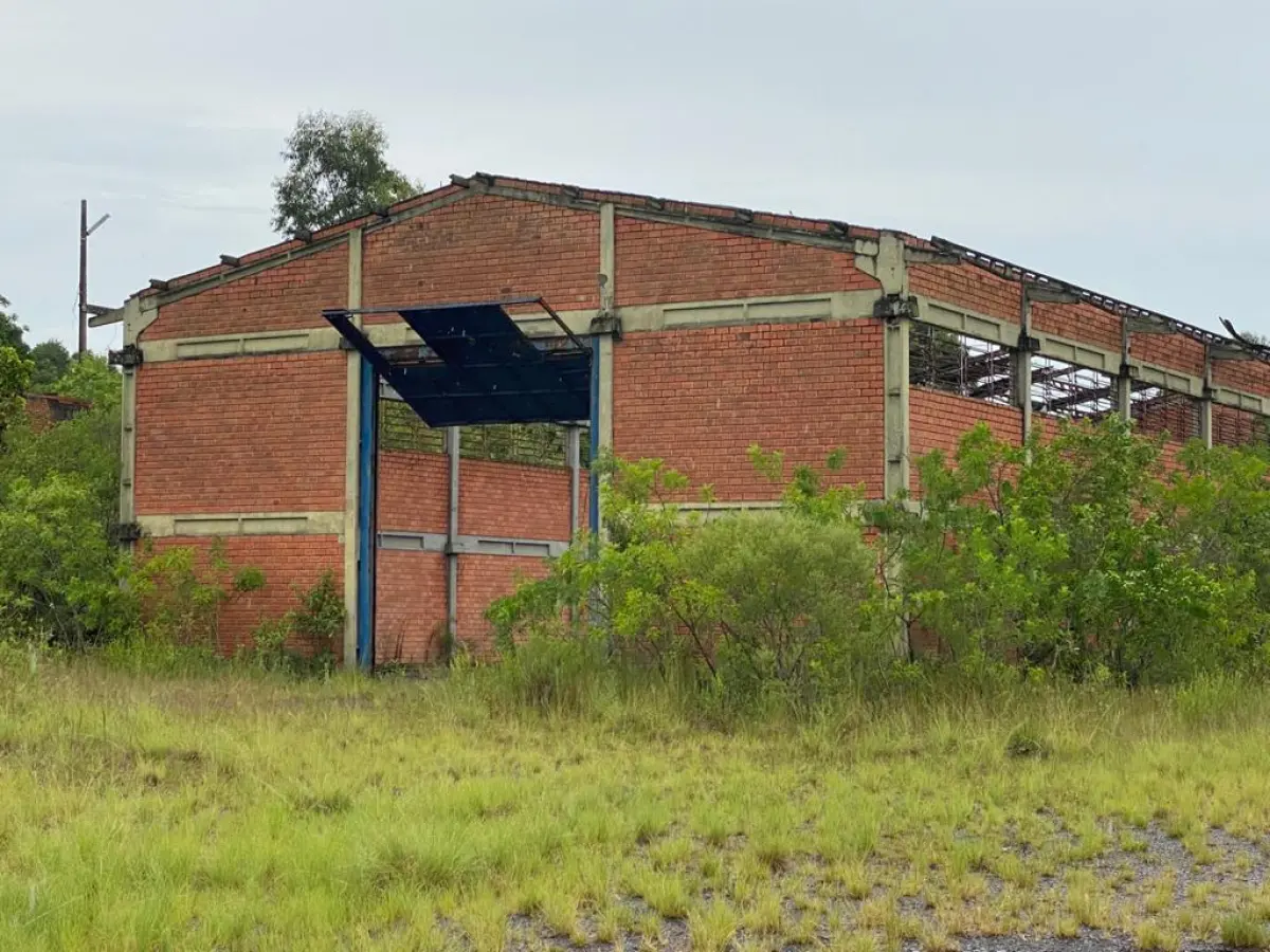 LOTE 000 - IMÓVEL GRANDE C. ÁREA 46.000M2 – 2 FRENTES PARA ESTRADAS ASFALTADAS NA ZONA INDUSTRIAL DE TRIUNFO