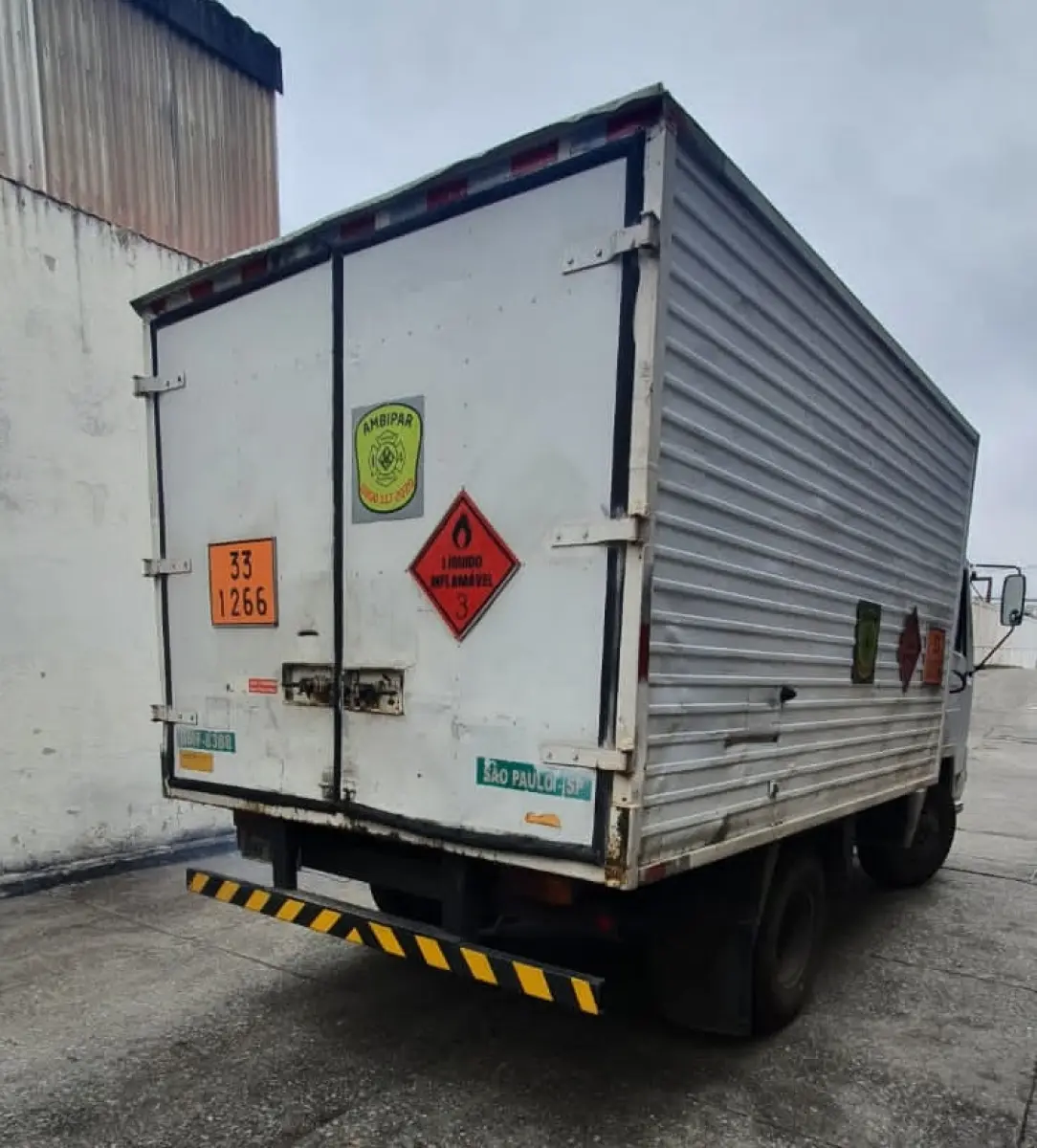 LOTE 008 - Caminhão Agrale 1800d rd fd pl. BMF8388  92/93