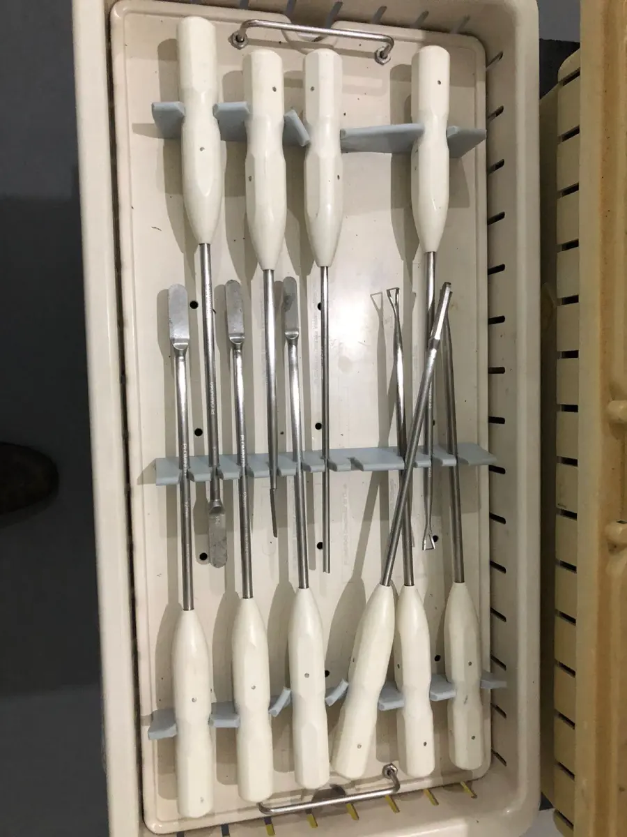 LOTE 000 - PRODUTOS HOSPITALARES – MATERIAIS CIRÚRUGICOS – ETC