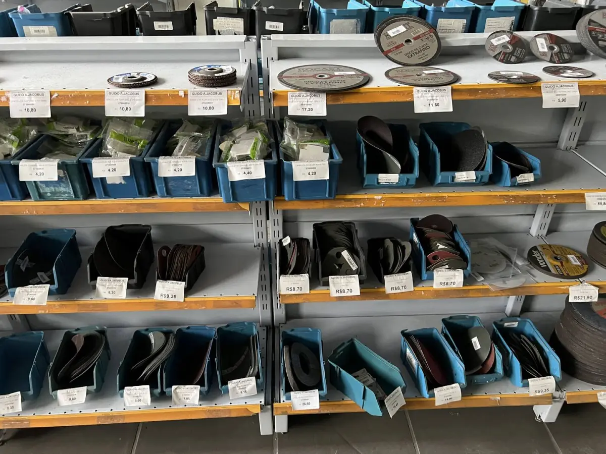 LOTE 001 - LOTE ENGLOBADO DOS LOTES 01 A 81 E 83 OBS: ESSE LOTE POSSUI A PREFERENCIA SOBRE OS INDIVUDUAIS