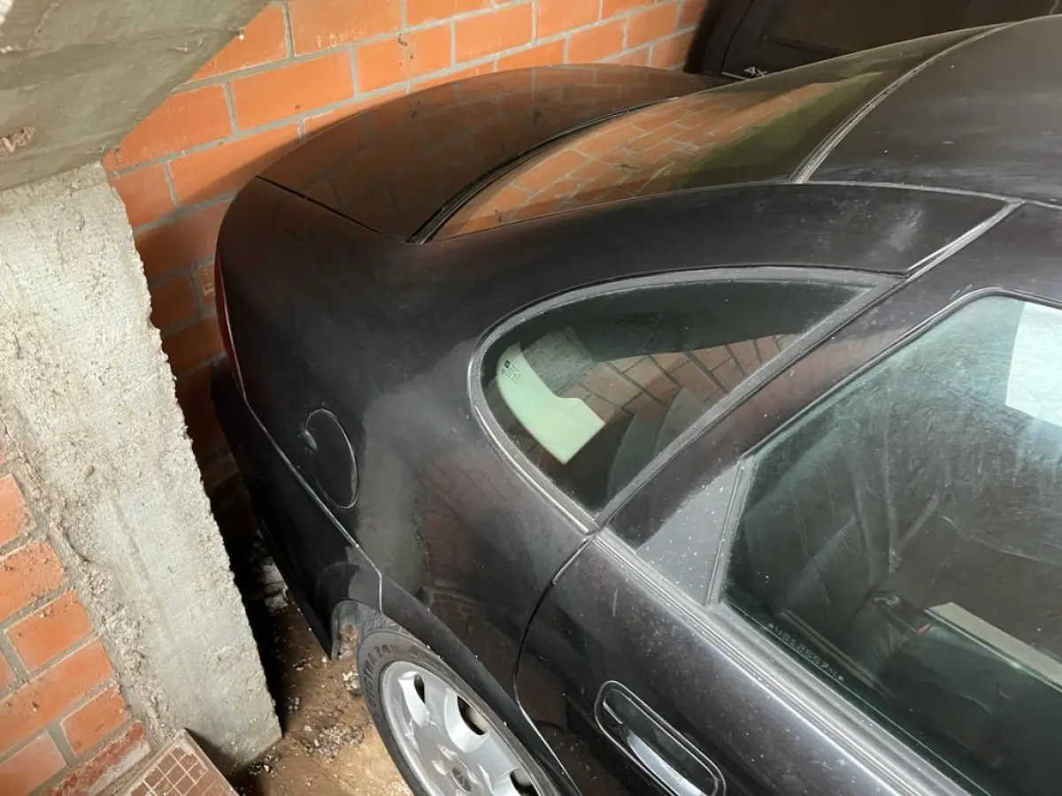 LOTE 006 - GM Vectra sedan cd pl. EZG2266  03/04