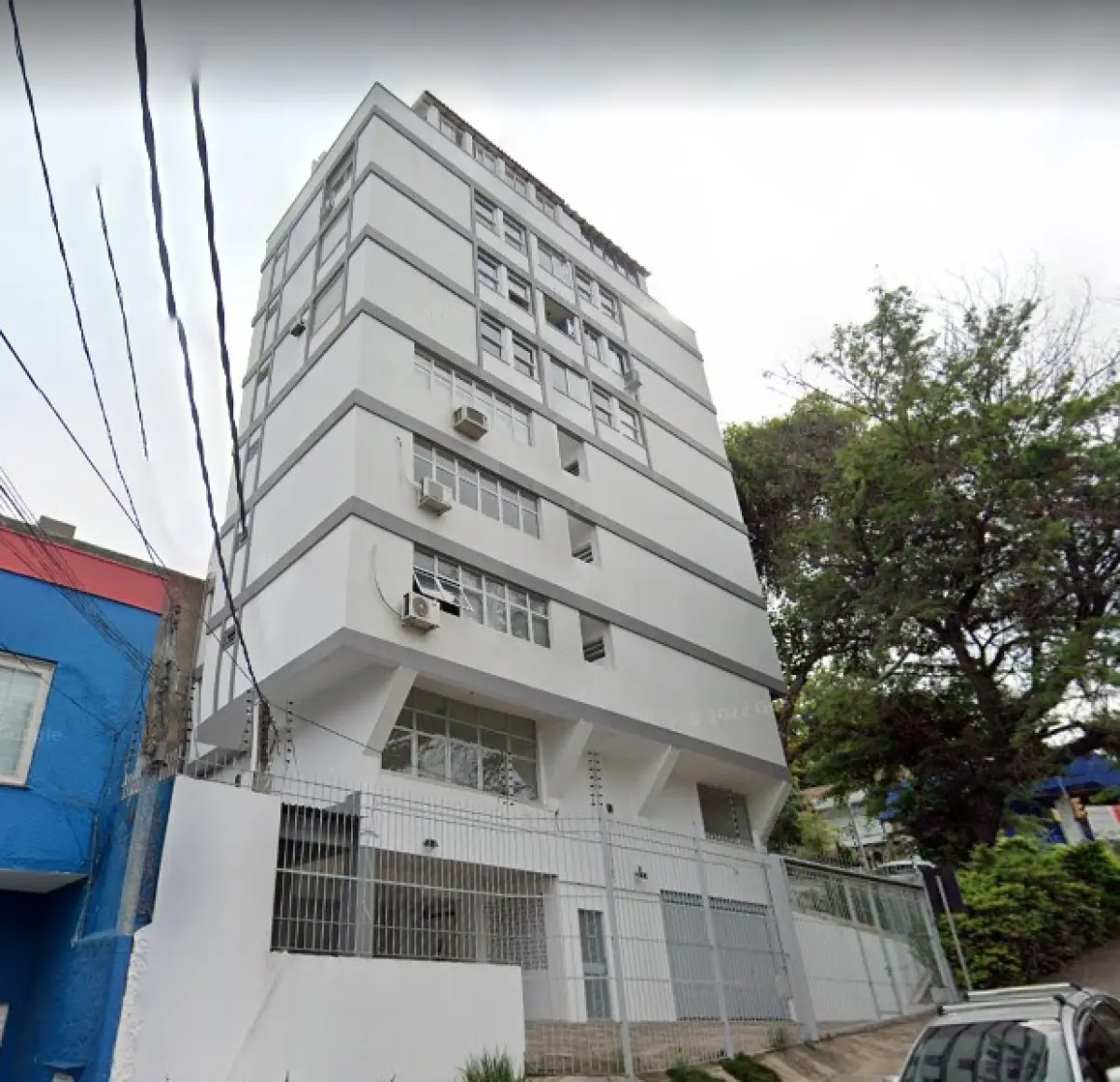 LOTE 000 - SALA COMERCIAL NA CEL. LUCAS DE OLIVEIRA, EM POA