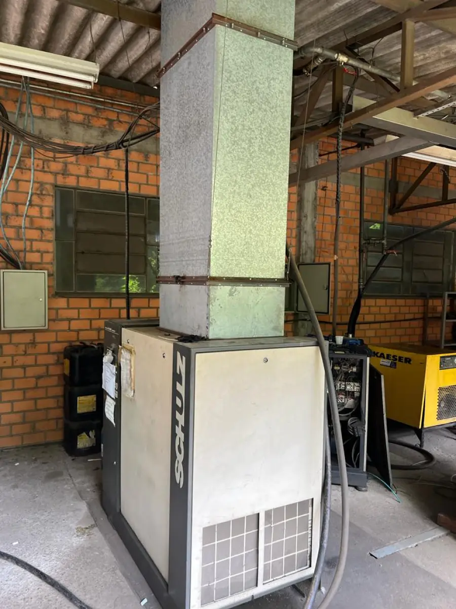 LOTE 116 - compressor instalado Schuls