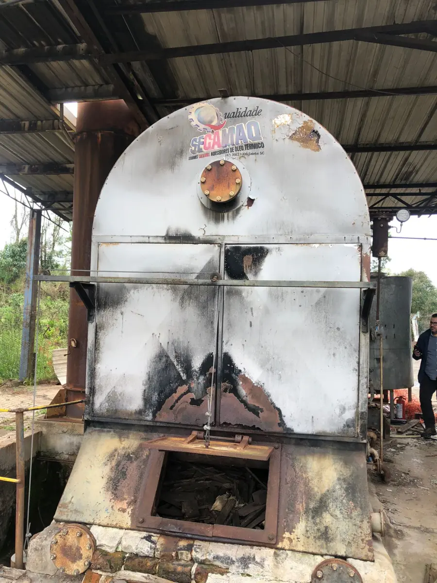 LOTE 000 - SILOS DE INOX – CALDEIRAS – TANQUES 100MIL L – BALANÇA RODOVIÁRIA – RESERVATÓRIO DE ÁGUA – UNO MILLE 95/96