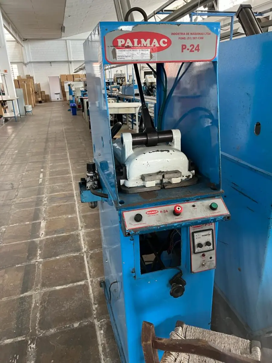 LOTE 034 - uma boca de sapo Palmac P24 simples