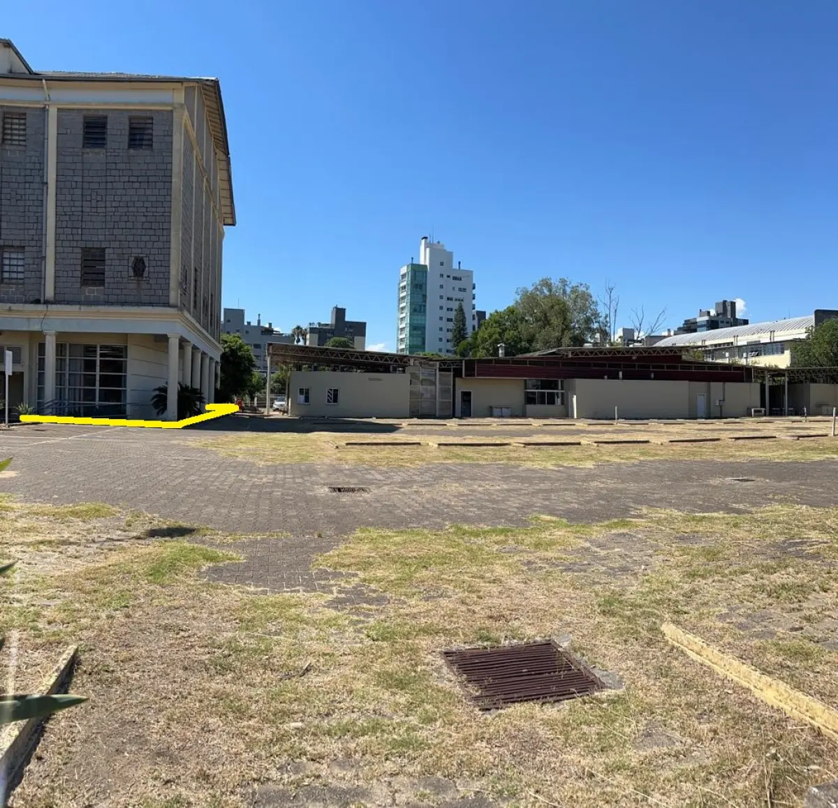 LOTE 001 - GRANDE IMÓVEL COM 46.624,57M2  PODENDO USAR 31.863,57m² NA RUA CEL JOAQUIM PEDRO SALGADO 80, PORTO ALEGRE (ver área aproveitavel)l)