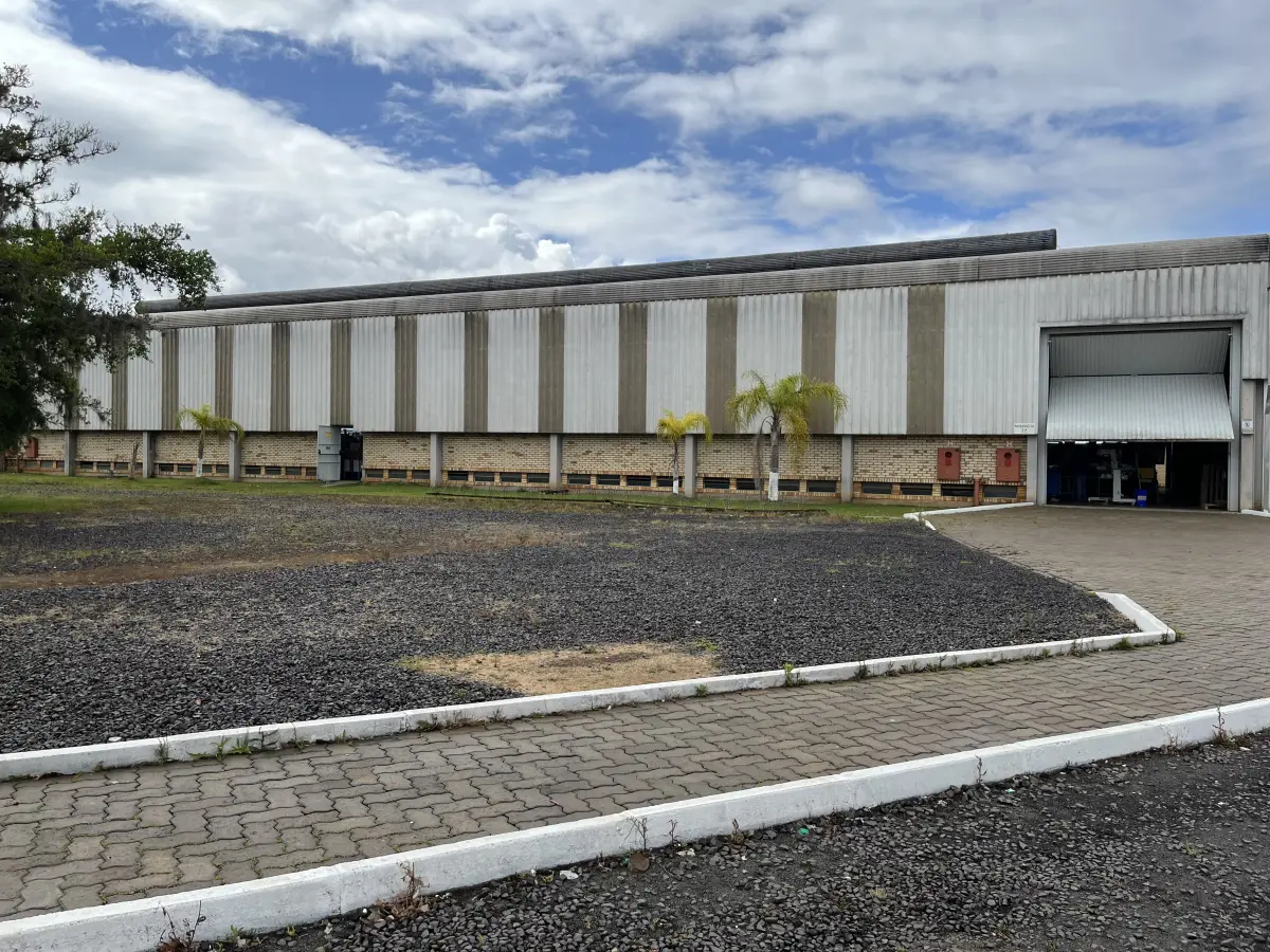 LOTE 000 - Pavilhões Industriais com 60.508m2