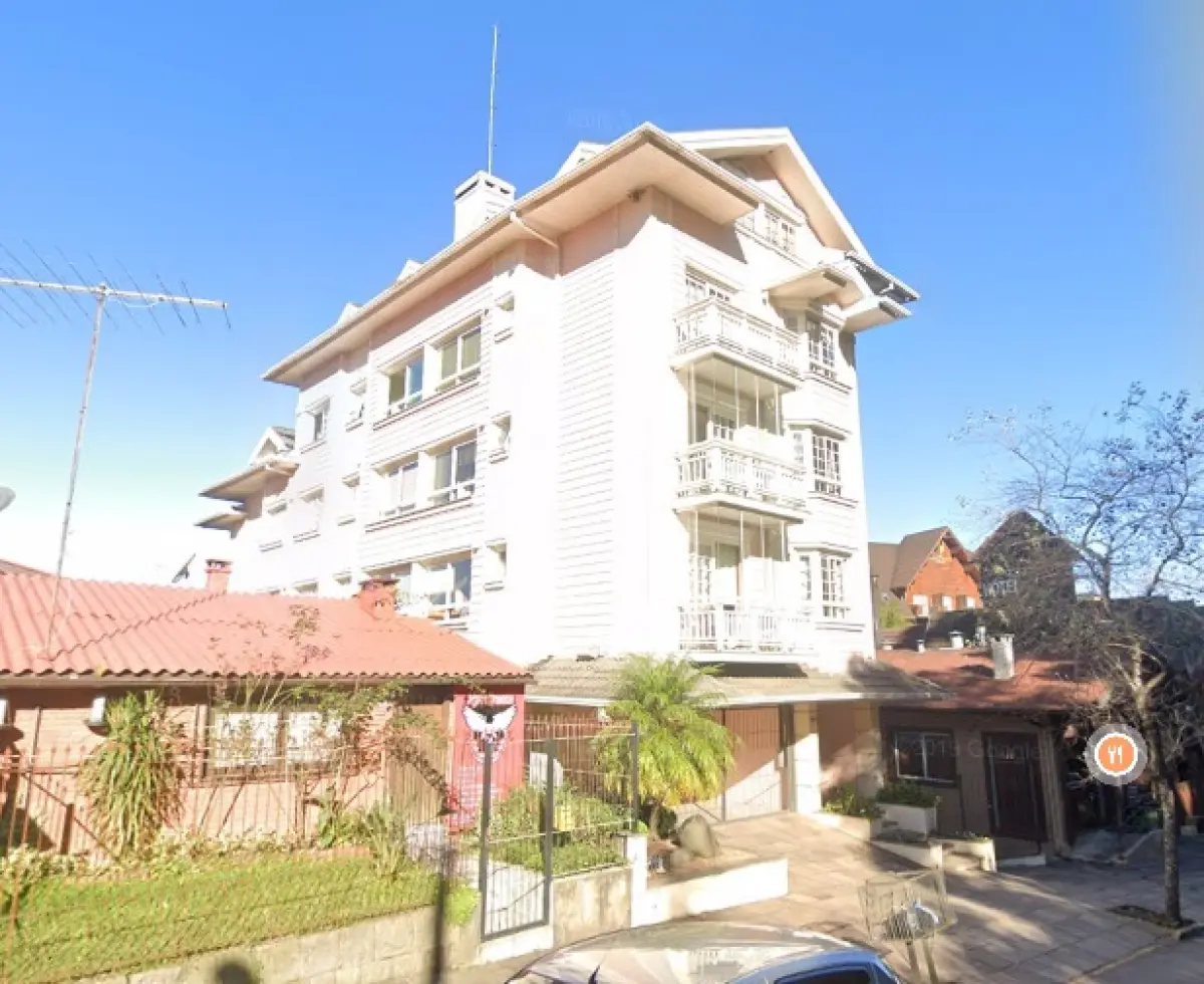 LOTE 005 - O apartamento nº 403 do Ed. Solar da Borges, na R. Ângelo Bisol nº 80 em Gramado/RS