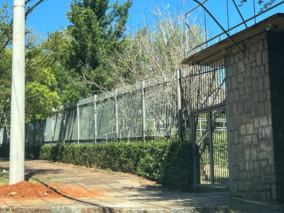 LOTE 001 - GRANDE IMÓVEL COM 46.624,57M2  PODENDO USAR 31.863,57m² NA RUA CEL JOAQUIM PEDRO SALGADO 80, PORTO ALEGRE (ver área aproveitavel)l)
