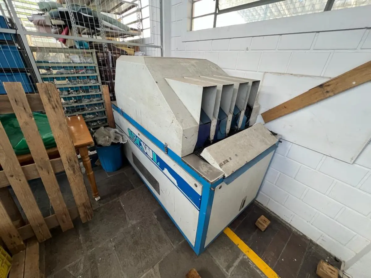 LOTE 006 - Forno conformador Mecsul para botas