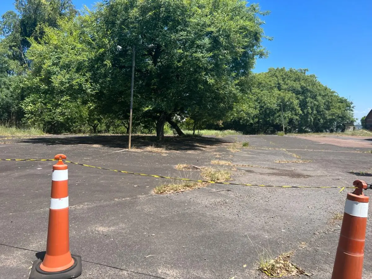 LOTE 001 - GRANDE IMÓVEL COM 46.624,57M2  PODENDO USAR 31.863,57m² NA RUA CEL JOAQUIM PEDRO SALGADO 80, PORTO ALEGRE (ver área aproveitavel)l)