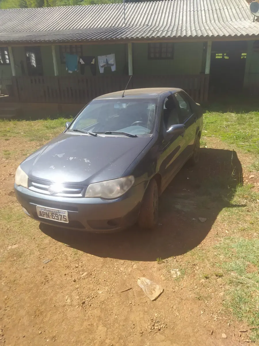 LOTE 000 - VEÍCULO FIAT SIENA FIRE FLEX 07/08