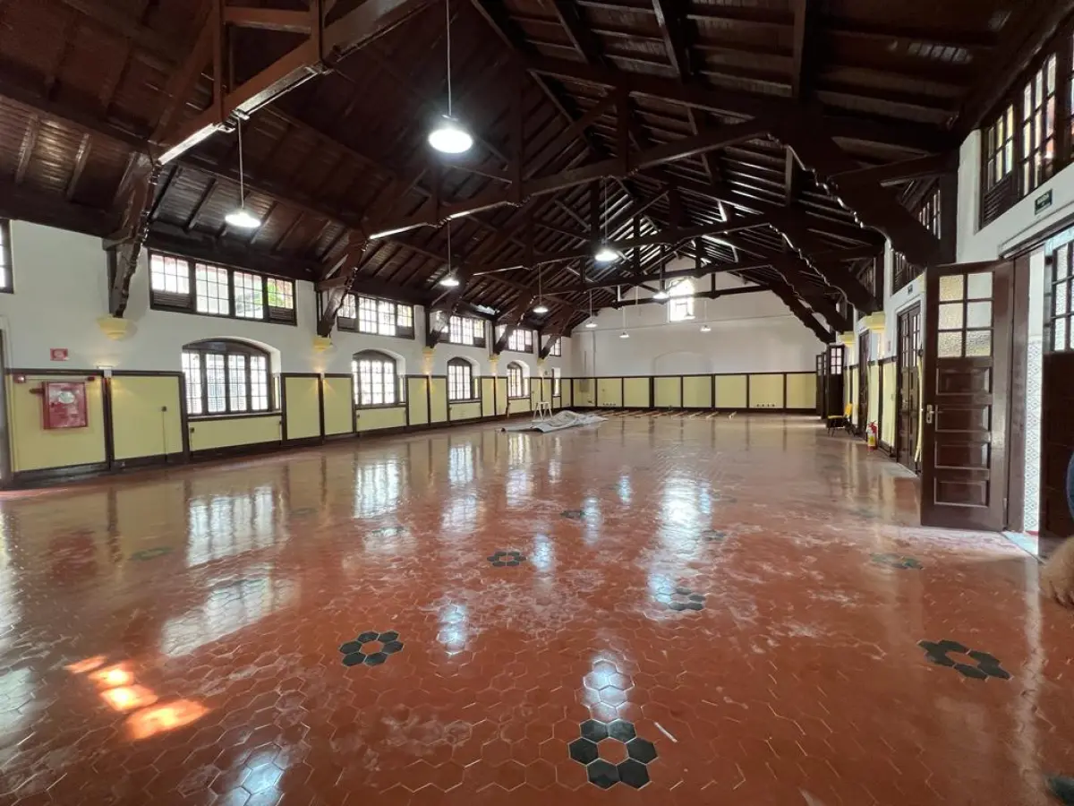 LOTE 001 - ÚNICA GRANDE ÁREA À VENDA EM TODO O BAIRRO DO FLAMENGO/RJ > 13.900m2 DE TERRENO E 23.475M2 CONSTRUÍDOS