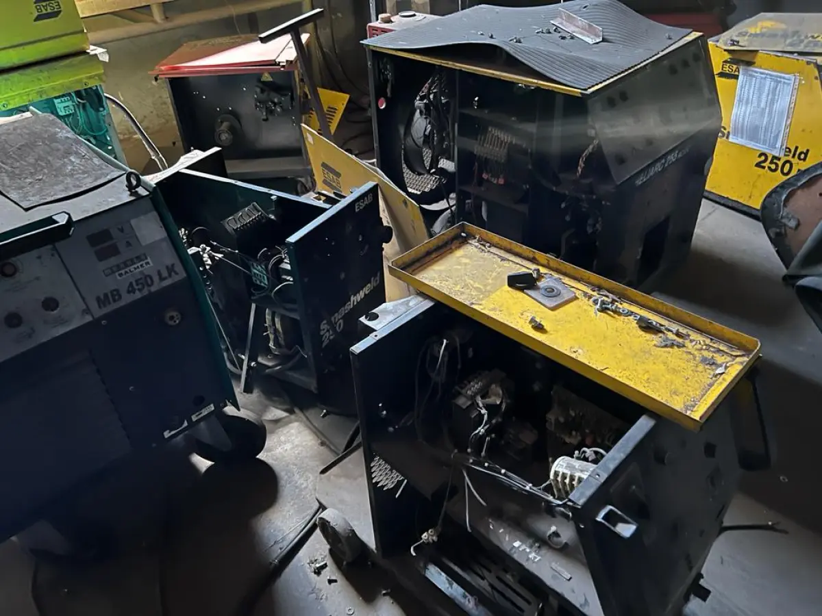 LOTE 016 - lote com 8 aparelhos de solda sem funcionamento