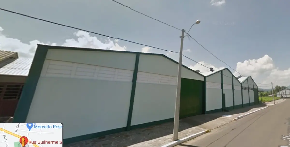 LOTE 001 - O complexo industrial na R. Guilherme Sander, KM-21, nº 4655, RS-115