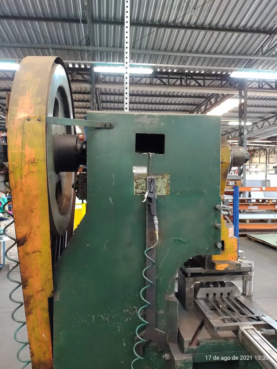 LOTE 001 - LOTE ENGLOBADO DAS 3 MAQUINAS