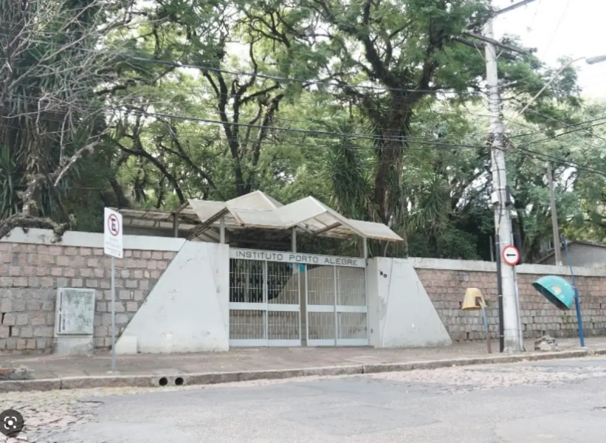 LOTE 001 - GRANDE IMÓVEL COM 46.624,57M2  PODENDO USAR 31.863,57m² NA RUA CEL JOAQUIM PEDRO SALGADO 80, PORTO ALEGRE (ver área aproveitavel)l)