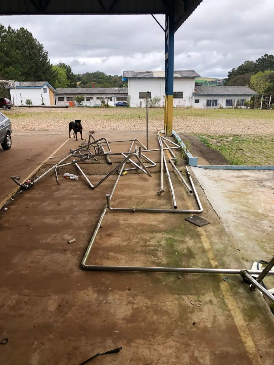 LOTE 000 - SILOS DE INOX – CALDEIRAS – TANQUES 100MIL L – BALANÇA RODOVIÁRIA – RESERVATÓRIO DE ÁGUA – UNO MILLE 95/96
