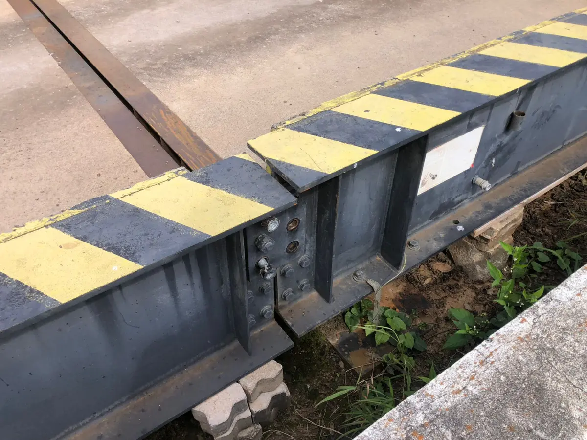 LOTE 000 - SILOS DE INOX – CALDEIRAS – TANQUES 100MIL L – BALANÇA RODOVIÁRIA – RESERVATÓRIO DE ÁGUA – UNO MILLE 95/96