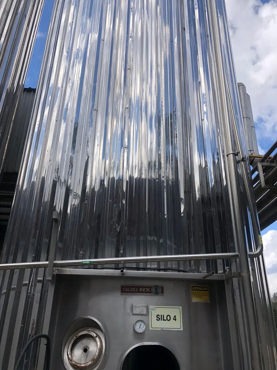 LOTE 000 - SILOS DE INOX – CALDEIRAS – TANQUES 100MIL L – BALANÇA RODOVIÁRIA – RESERVATÓRIO DE ÁGUA – UNO MILLE 95/96