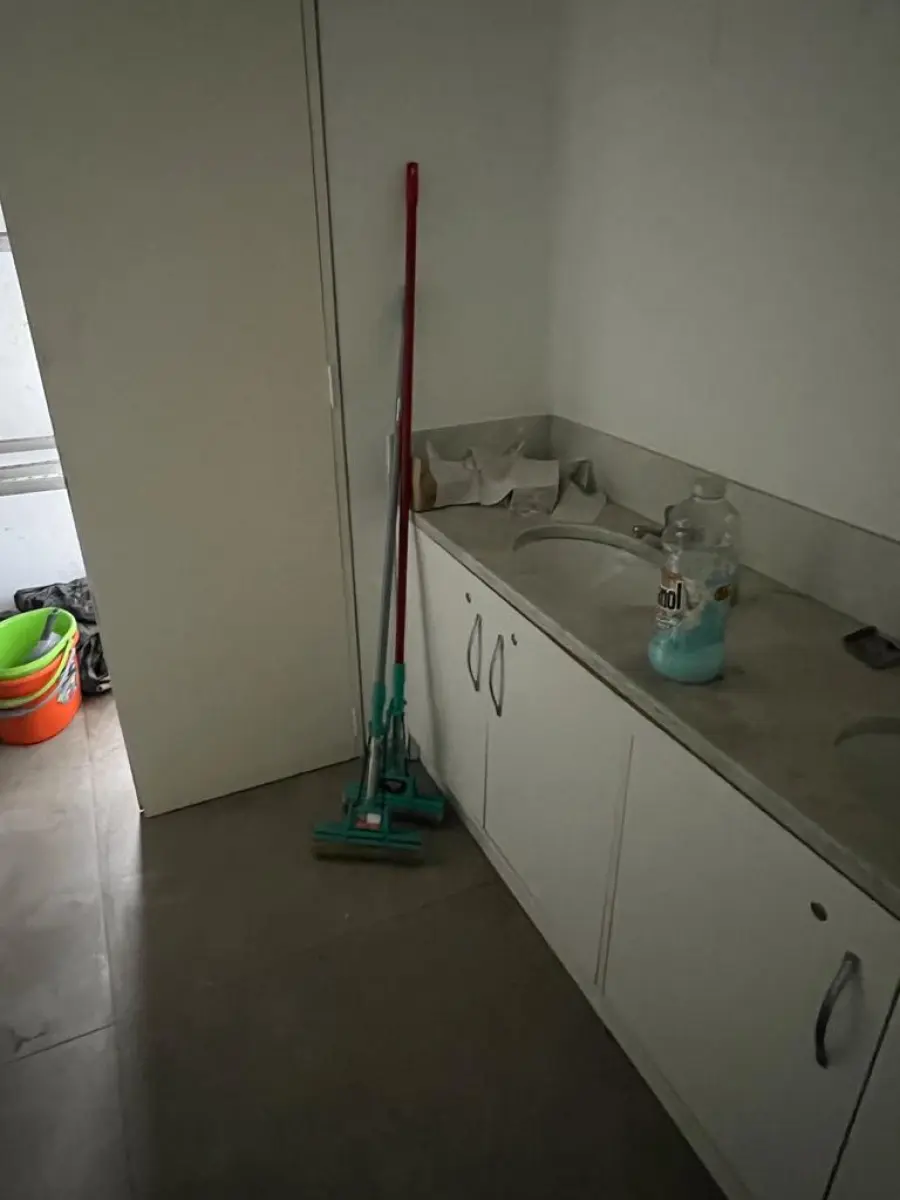 LOTE 000 - PRODUTOS ODONTOLÓGICOS