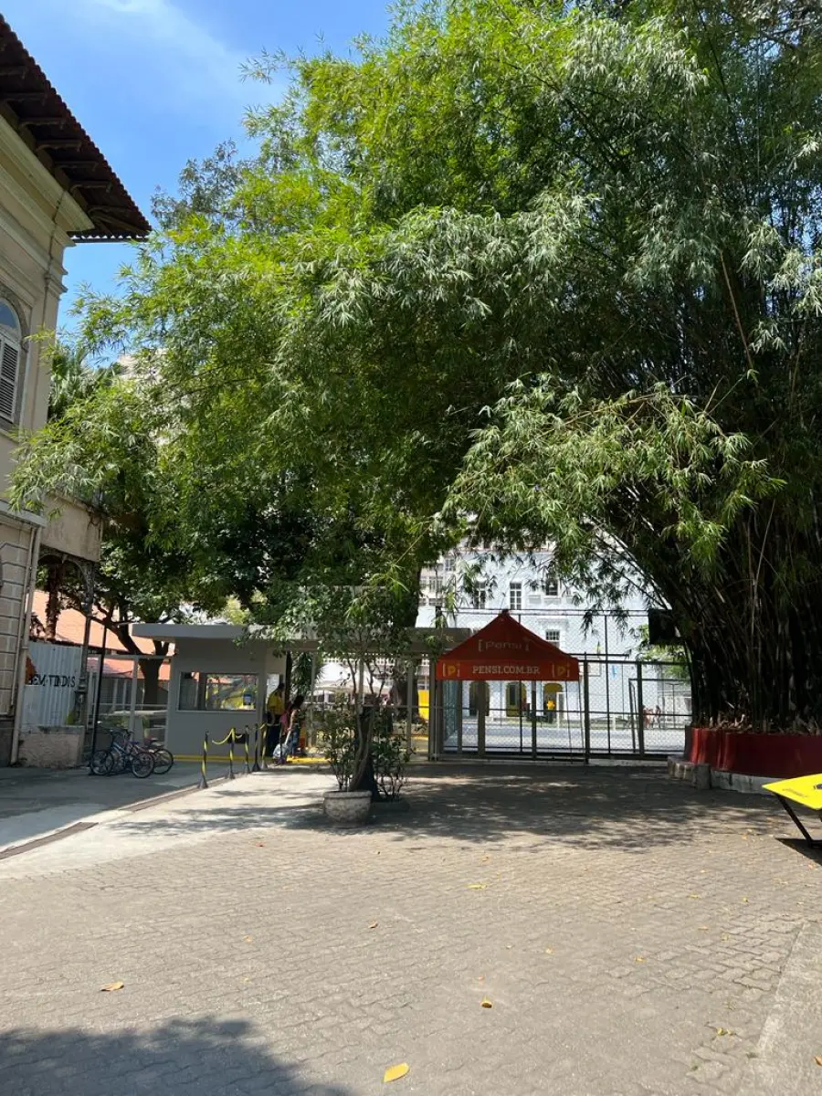 LOTE 001 - ÚNICA GRANDE ÁREA À VENDA EM TODO O BAIRRO DO FLAMENGO/RJ > 13.900m2 DE TERRENO E 23.475M2 CONSTRUÍDOS