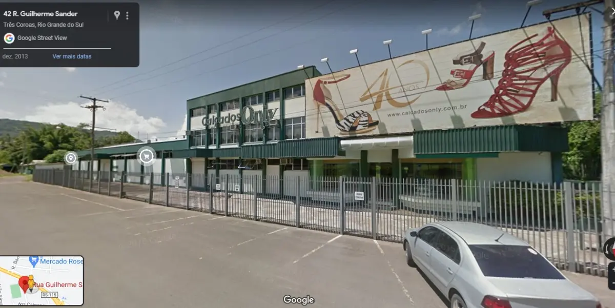 LOTE 001 - O complexo industrial na R. Guilherme Sander, KM-21, nº 4655, RS-115